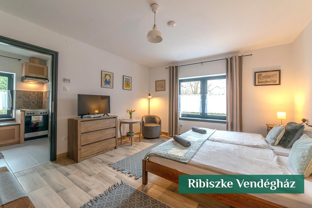 Alsópetényi Vendégházak - Ribiszke Vendégház